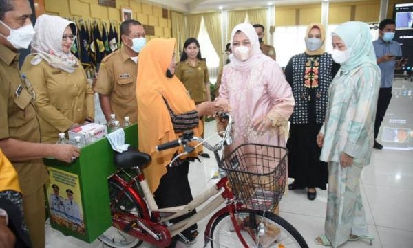 Peringatan Hari Jamu Nasional Ke-14 Tahun, Nawal Lubis Harapkan Jadi Momentum Kebangkitan Jamu di Sumut